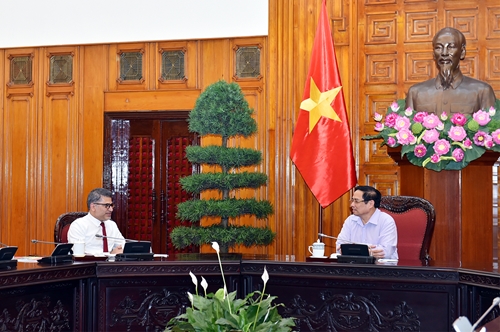 Thủ tướng Phạm Minh Chính làm việc với Tập đoàn AstraZeneca